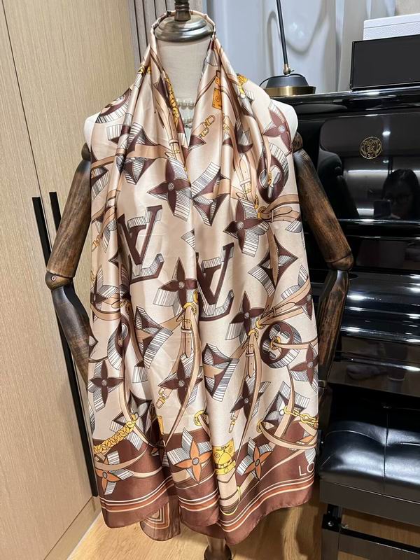 LV silk Scarf 180X90cm E030114